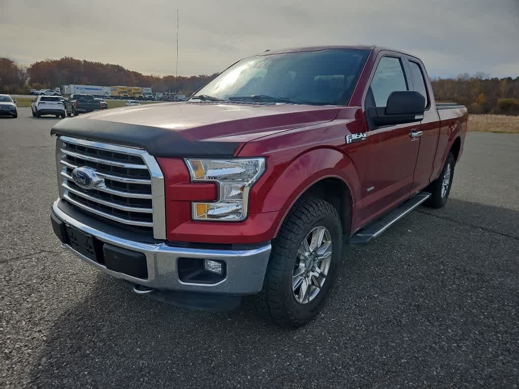 2015 Ford F-150 XLT — photo 1 of 6