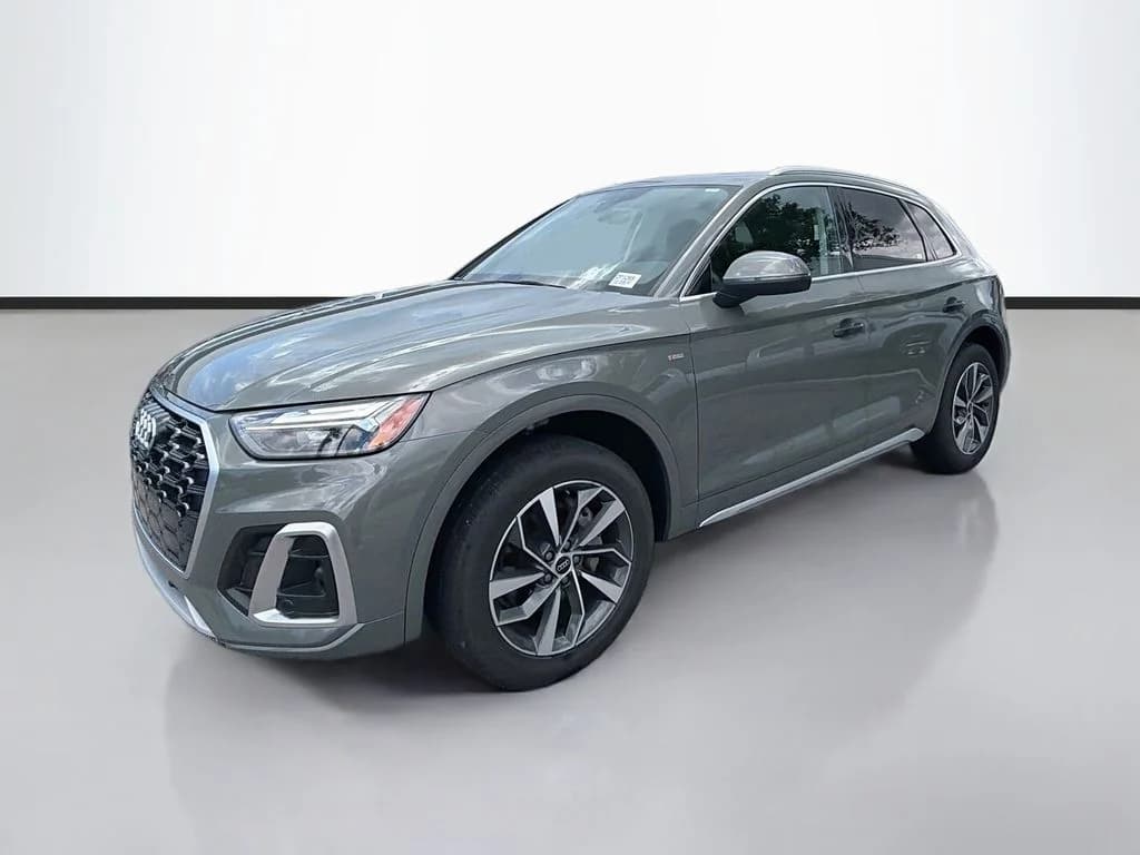 2024 Audi Q5 45 S line Premium — photo 1 of 36
