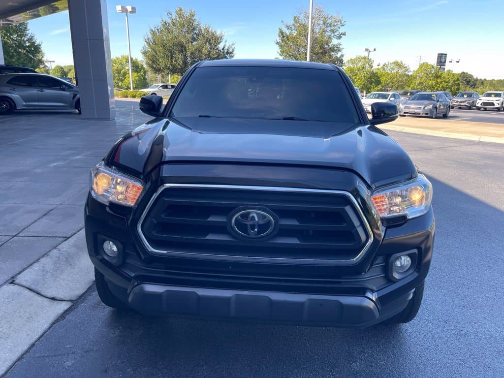 2022 Toyota Tacoma 4WD SR5 — photo 1 of 5