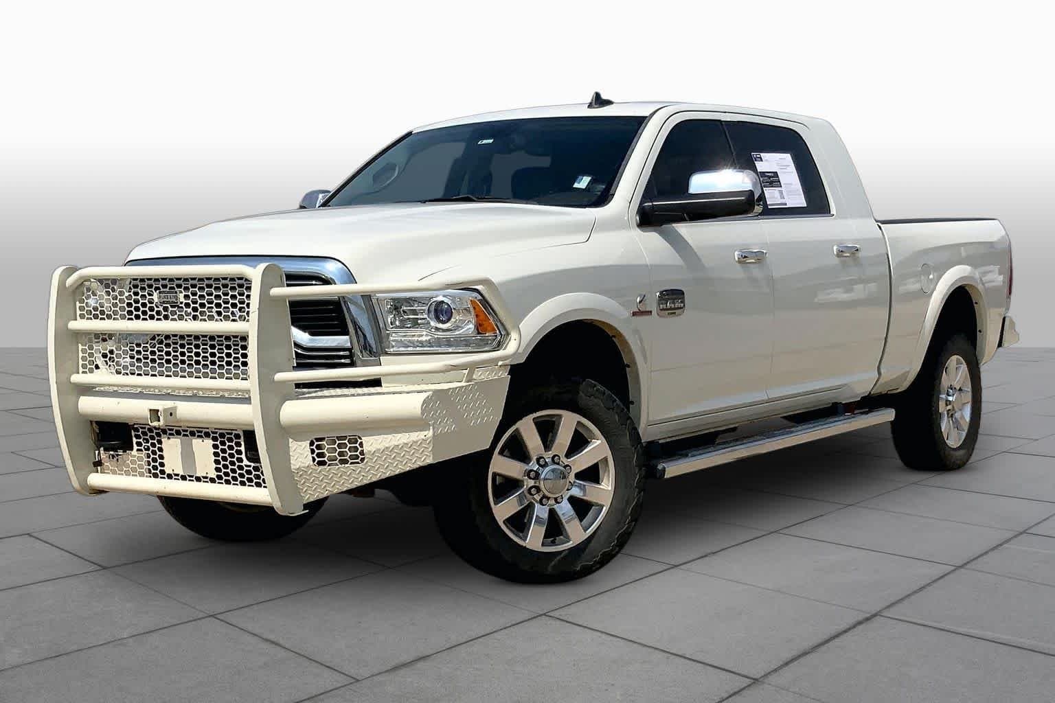2017 RAM 2500 Longhorn — photo 1 of 33
