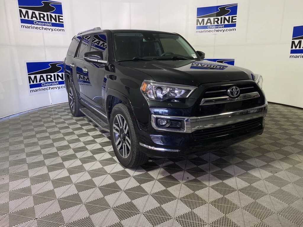 2022 Toyota 4Runner Limited — photo 1 of 20