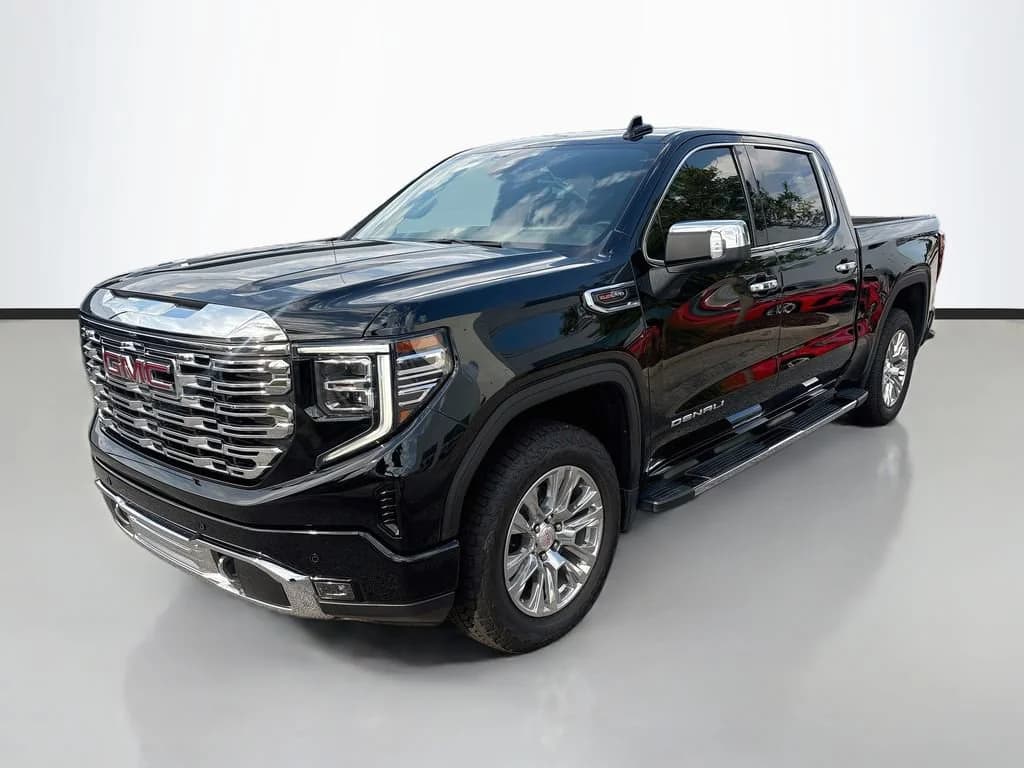 2023 GMC Sierra 1500 Denali — photo 1 of 33