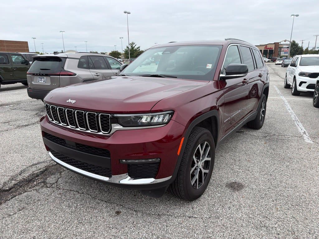 2025 Jeep Grand Cherokee L Limited — photo 1 of 34