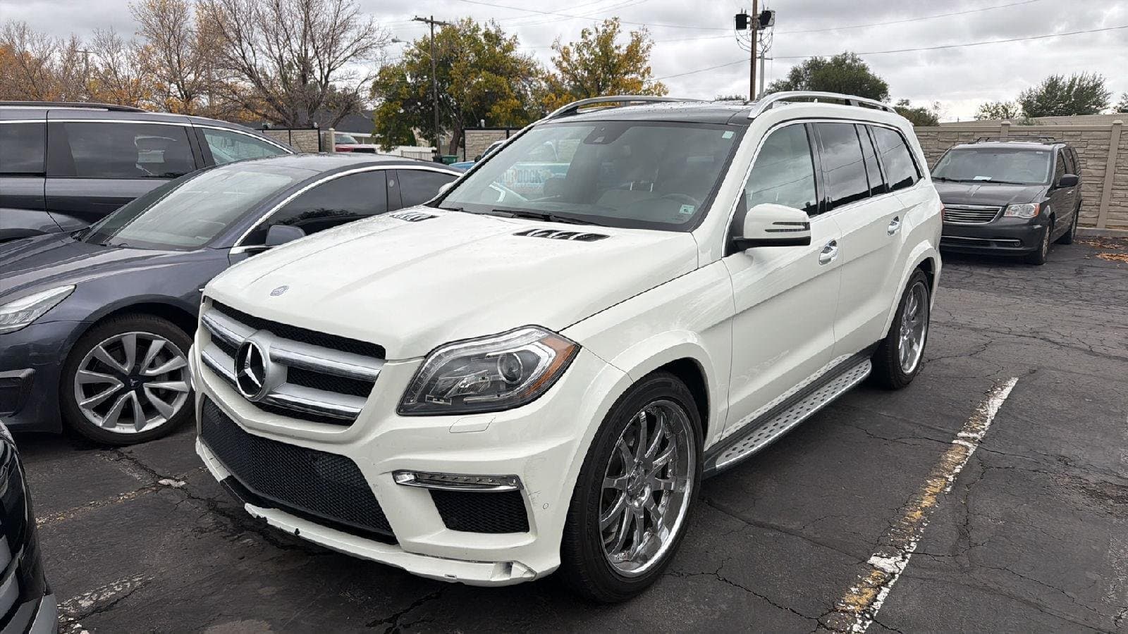 2013 Mercedes-Benz GL-Class GL 550 — photo 1 of 2