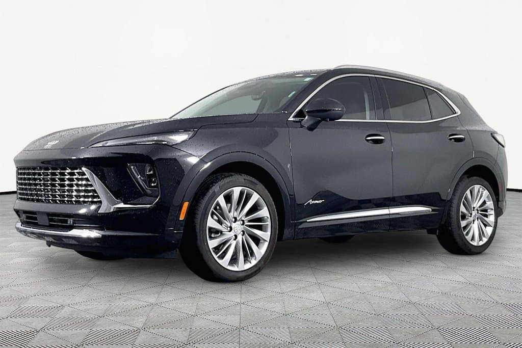 2024 Buick Envision Avenir — photo 1 of 5