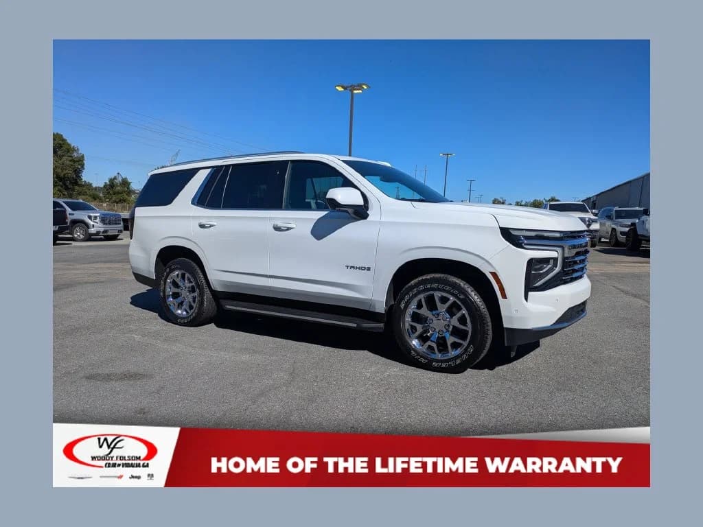 2025 Chevrolet Tahoe LT — photo 1 of 6
