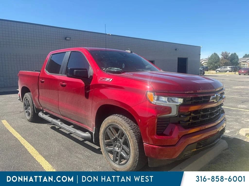 2022 Chevrolet Silverado 1500 RST — photo 1 of 4