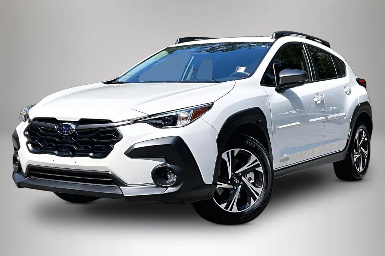 2025 Subaru Crosstrek Premium — photo 1 of 34