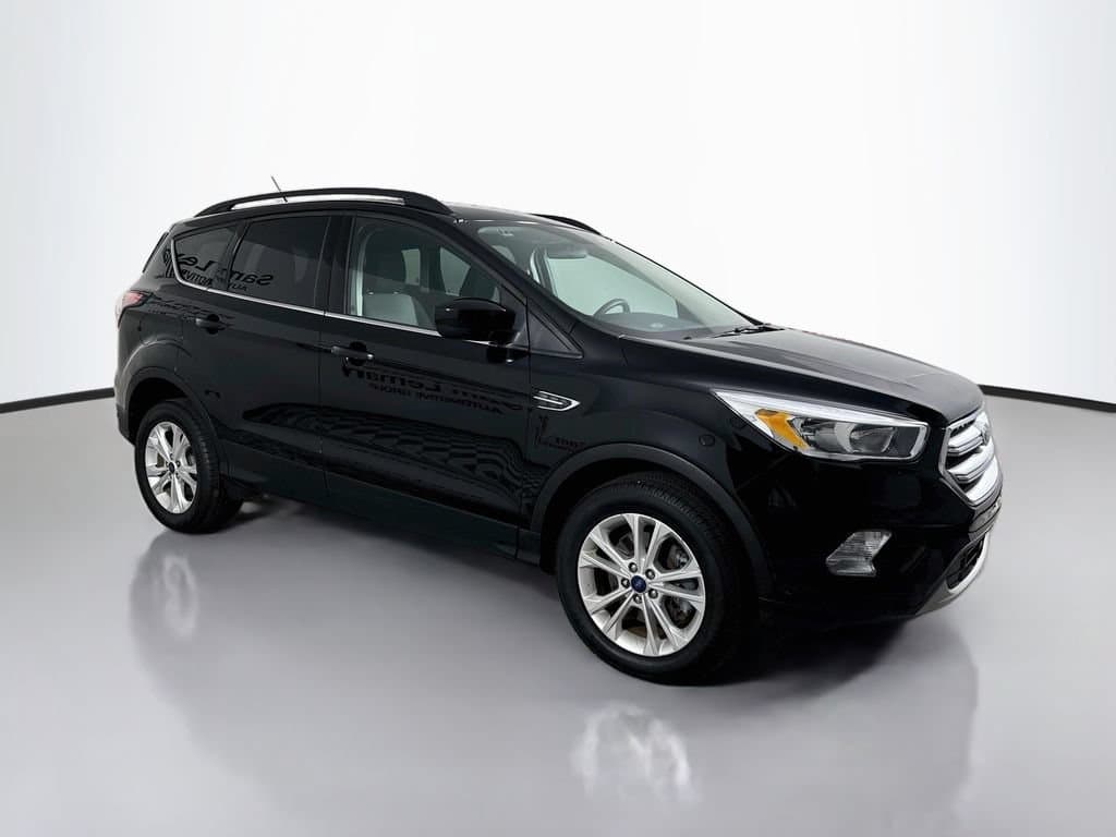 2018 Ford Escape SE — photo 1 of 28