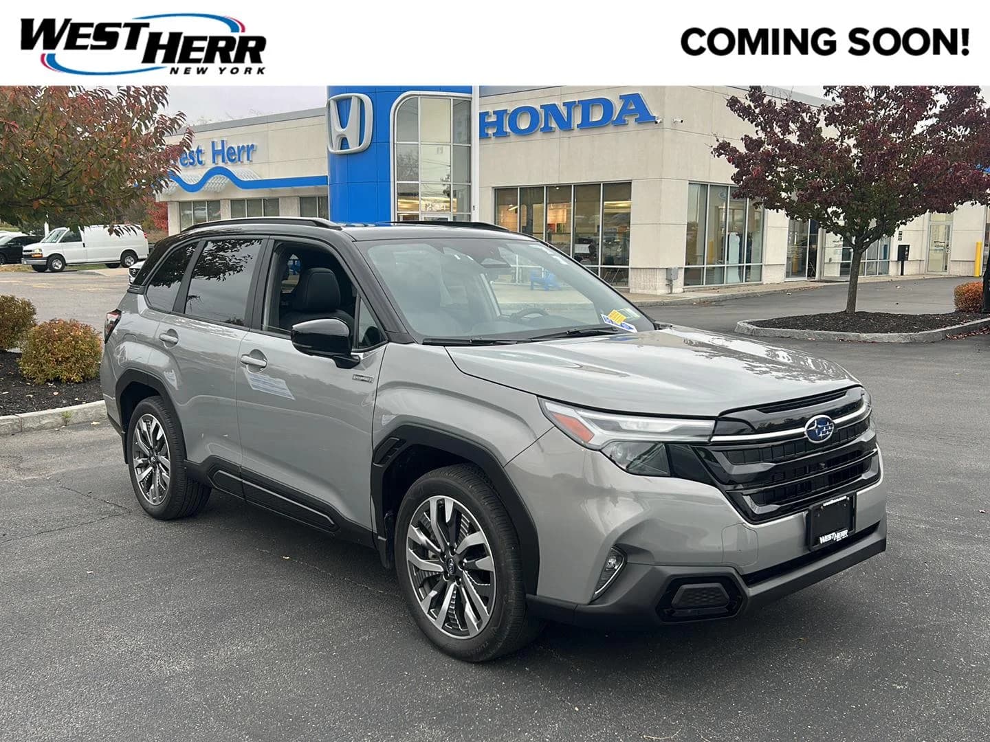 2025 Subaru Forester Base — photo 1 of 22