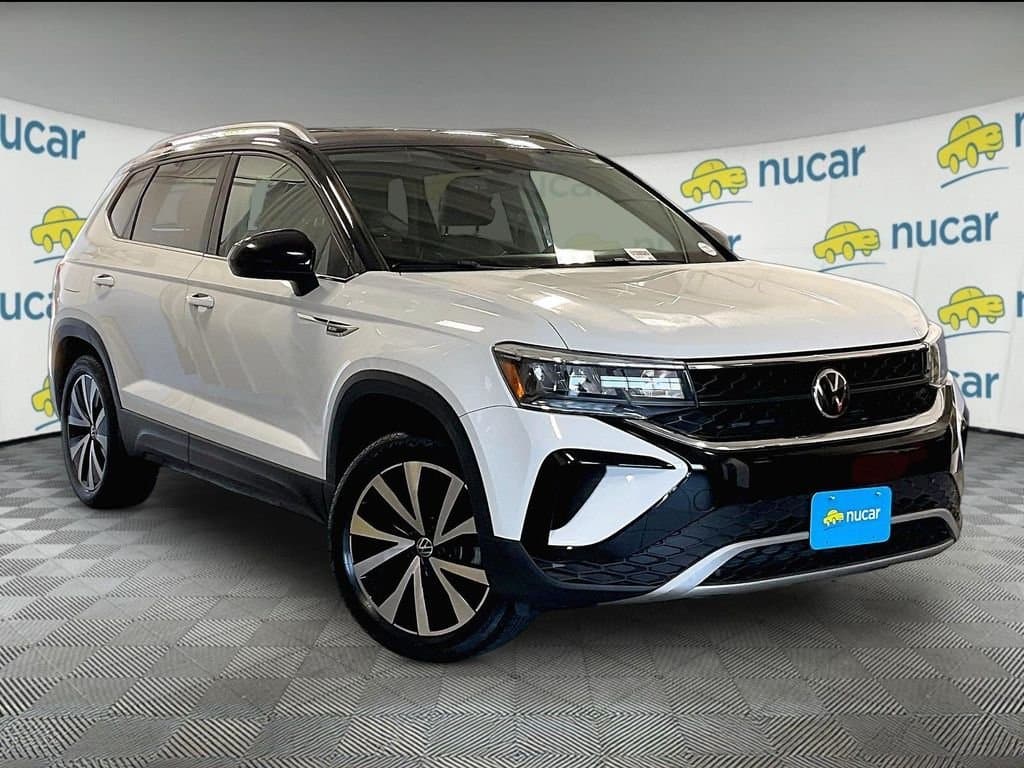 2023 Volkswagen Taos SE — photo 1 of 36