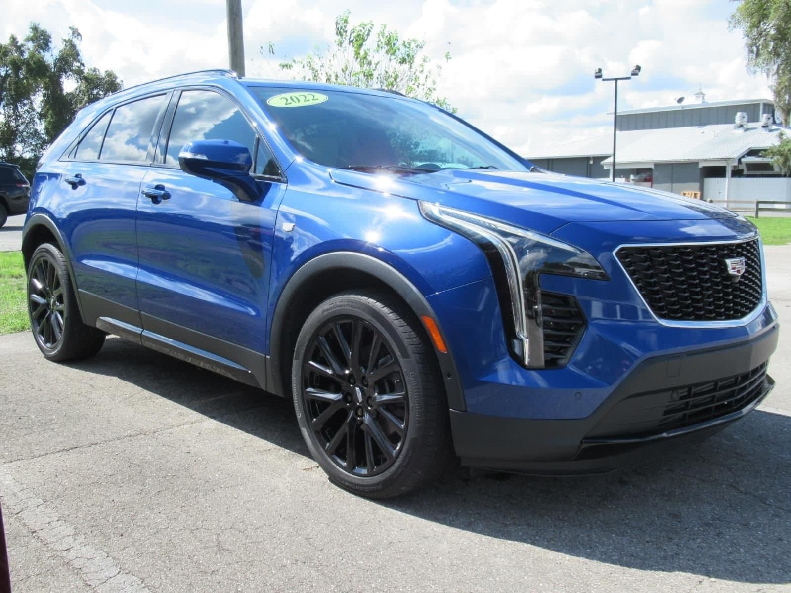 2022 Cadillac XT4 FWD Sport — photo 1 of 5