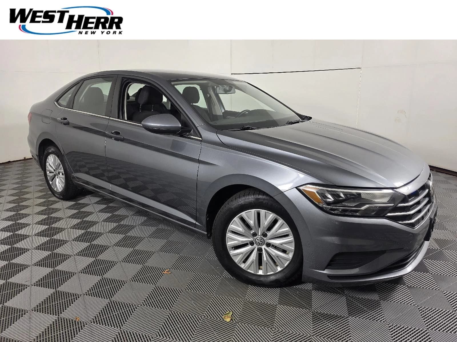 2019 Volkswagen Jetta S — photo 1 of 21