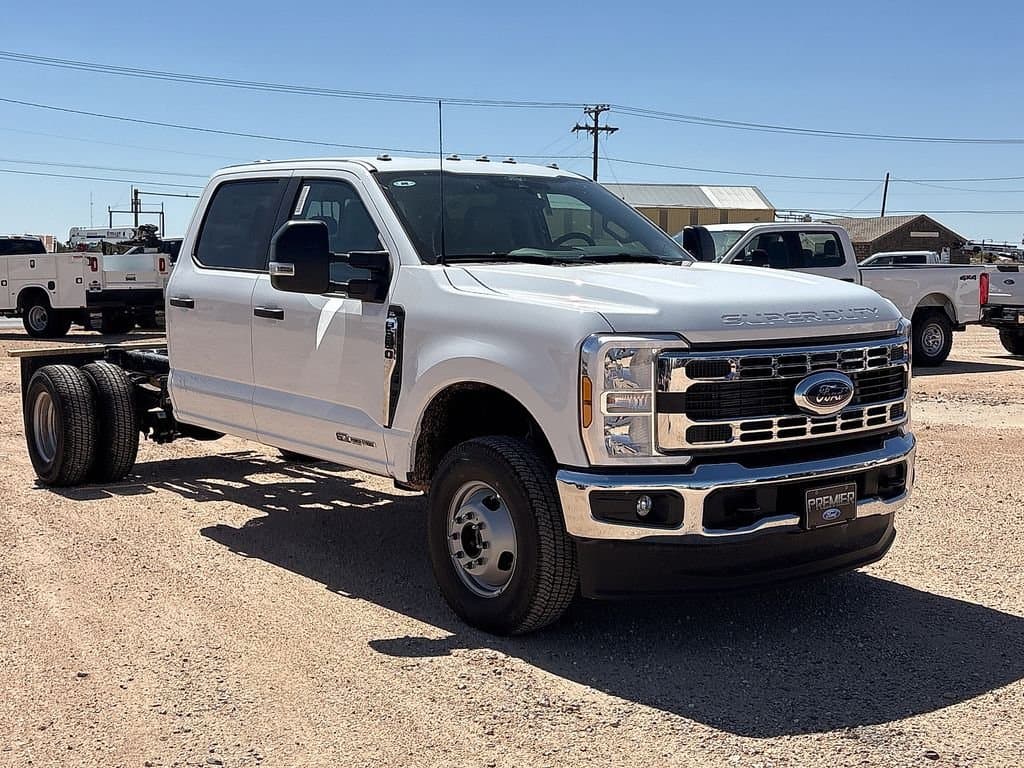 2026 Ford F-350SD F-350 XL — photo 1 of 42