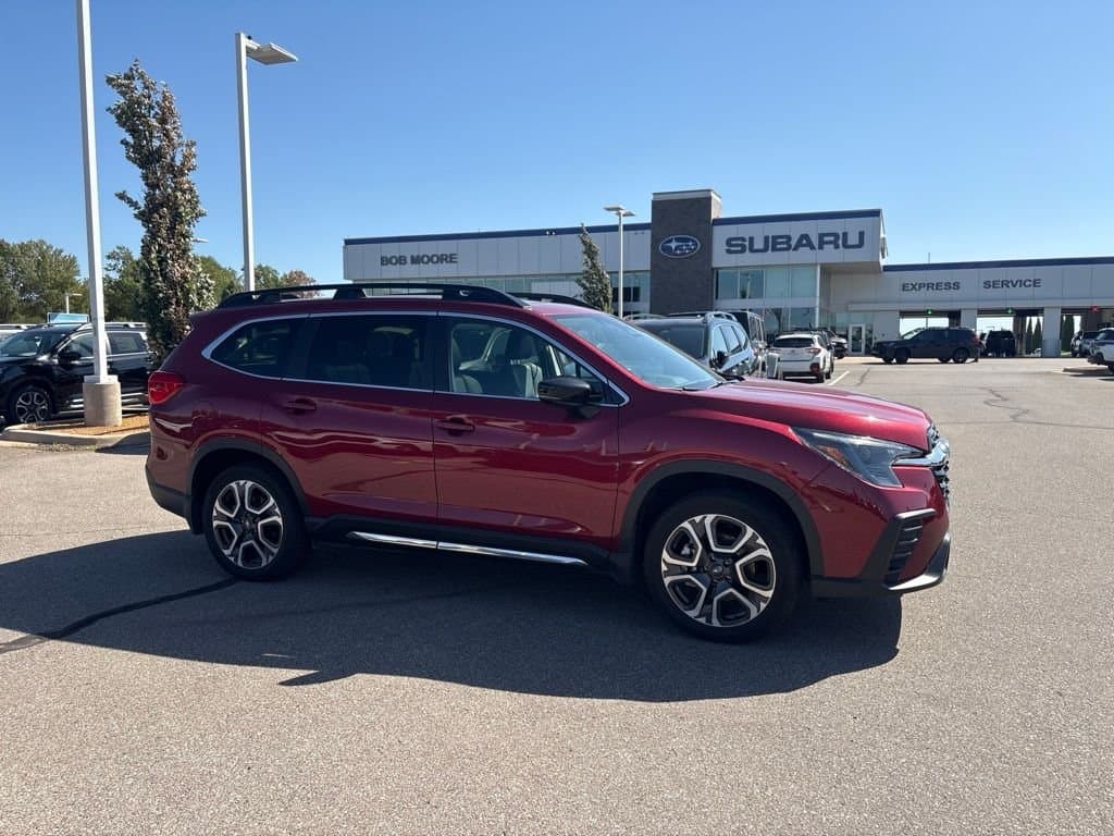 2026 Subaru Ascent Limited — photo 1 of 7