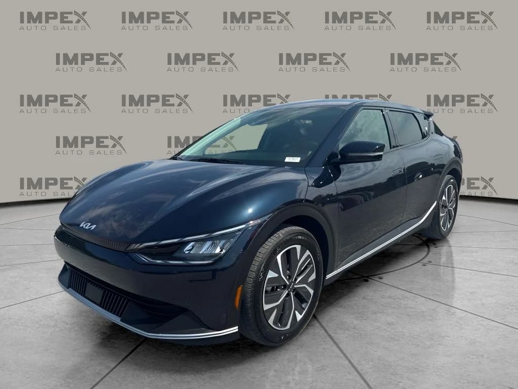 2024 Kia EV6 Light — photo 1 of 22