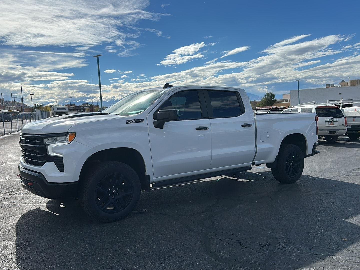 2023 Chevrolet Silverado 1500 LT Trail Boss — photo 1 of 27
