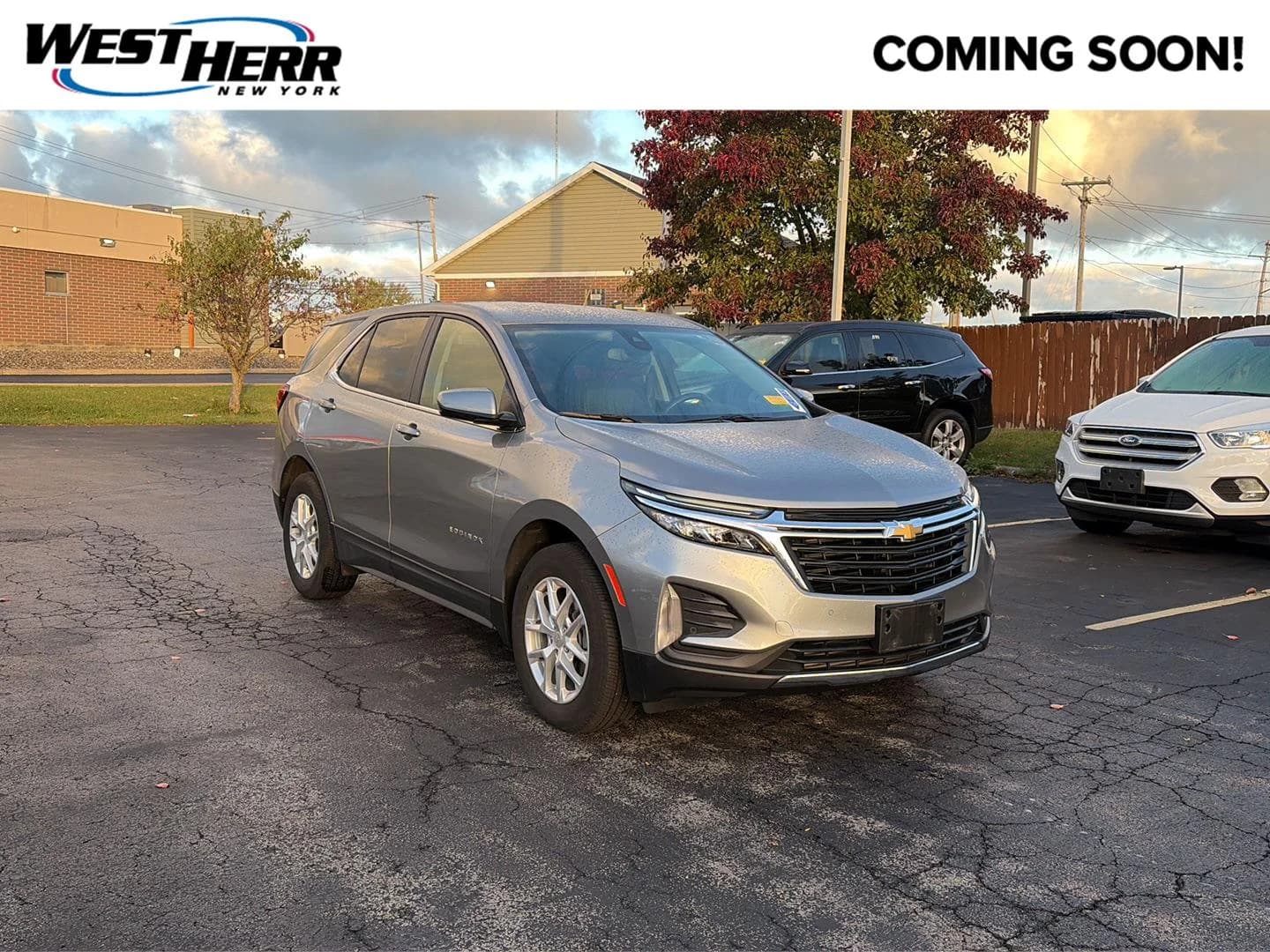 2024 Chevrolet Equinox LT — photo 1 of 21