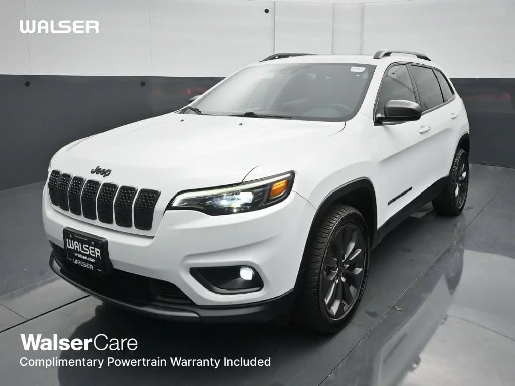 2021 Jeep Cherokee Latitude Lux — photo 1 of 43