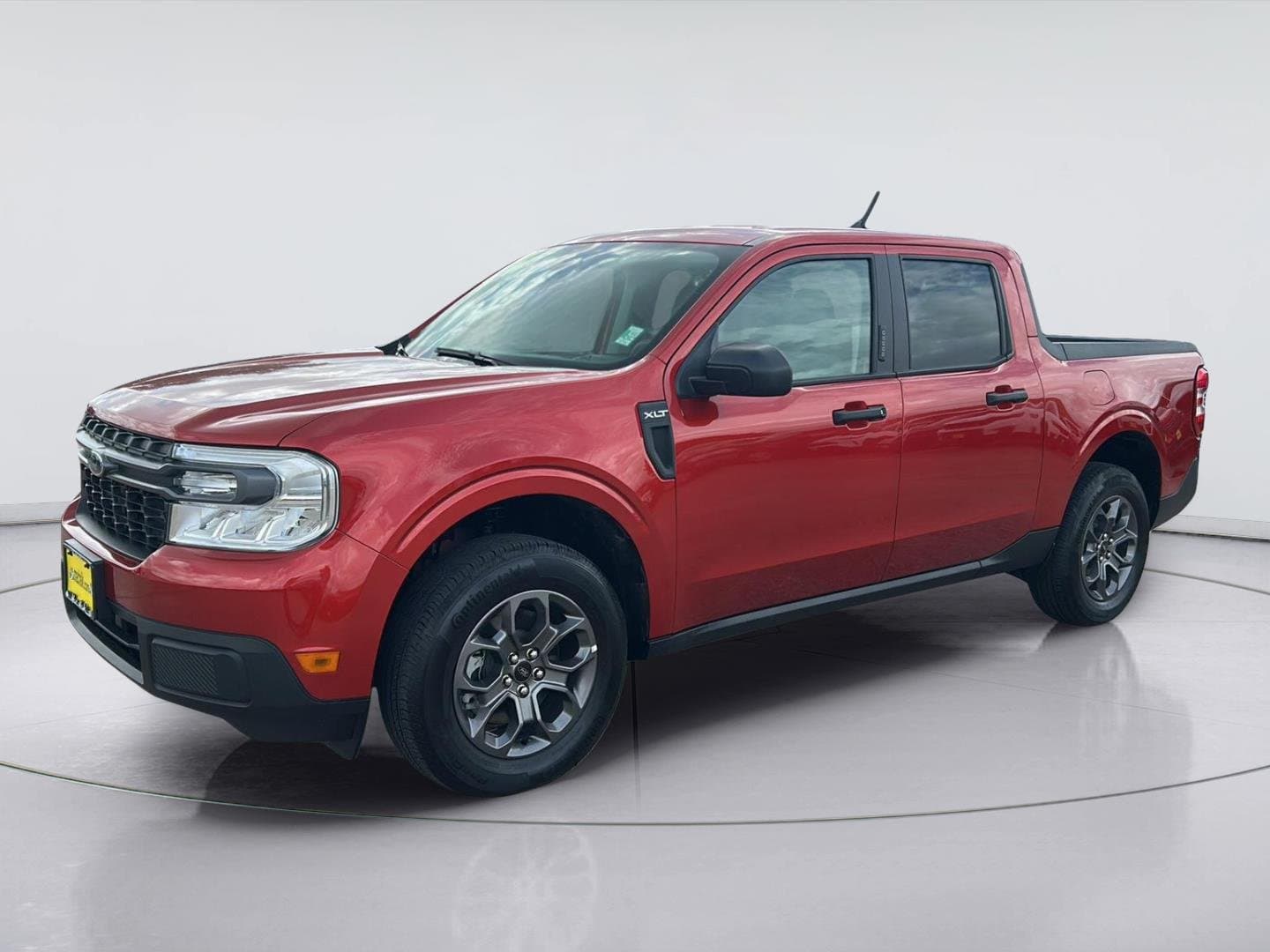 2023 Ford Maverick XLT — photo 1 of 35