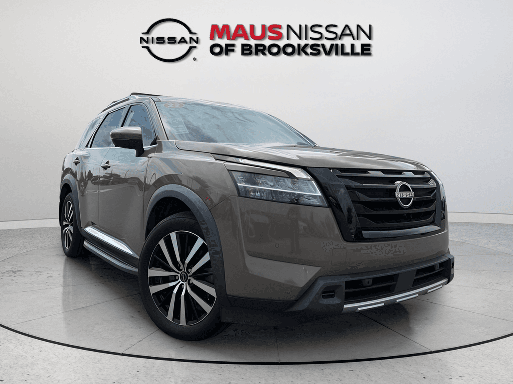 2023 Nissan Pathfinder Platinum — photo 1 of 54