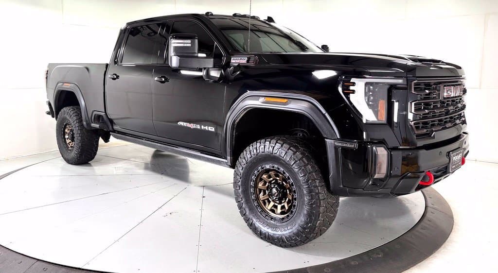 2024 GMC Sierra 2500HD AT4X — photo 1 of 23