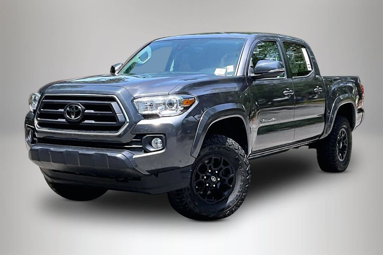 2022 Toyota Tacoma SR5 — photo 1 of 35