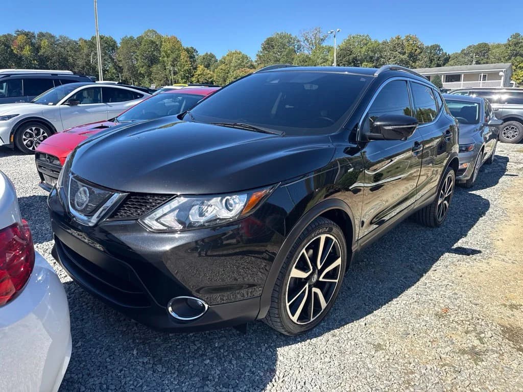 2019 Nissan Rogue Sport SL — photo 1 of 5