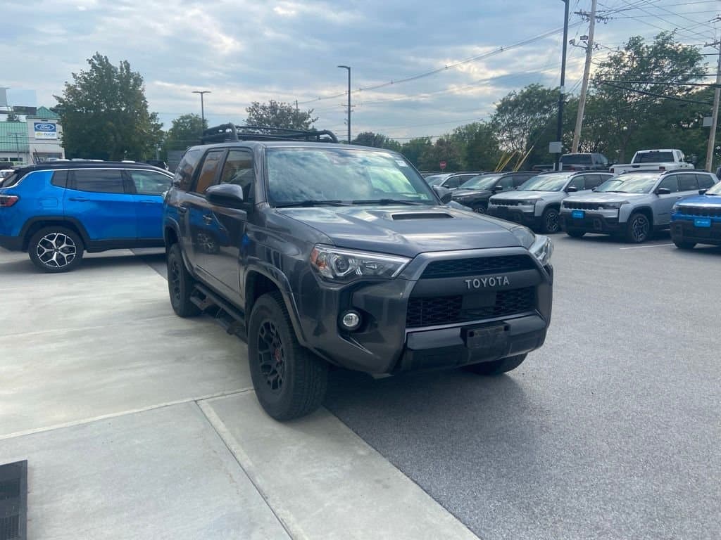 2021 Toyota 4Runner TRD Pro — photo 1 of 18