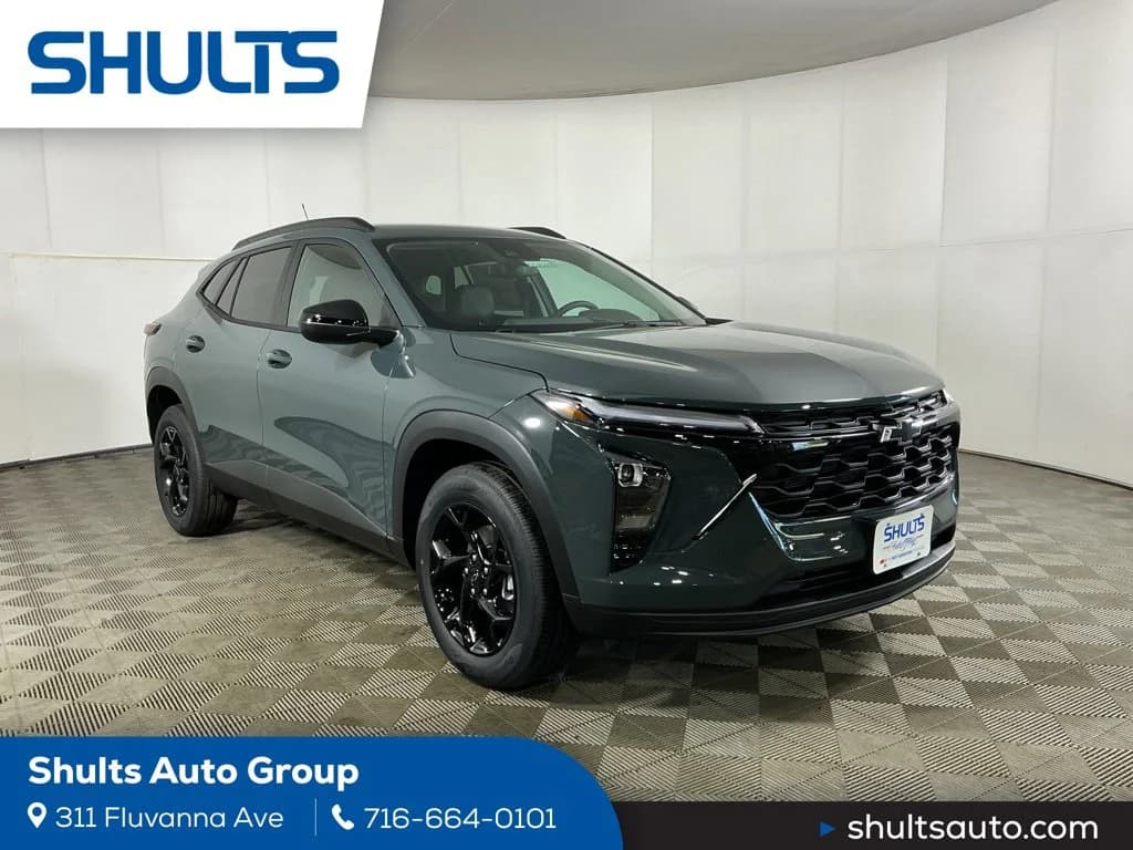2026 Chevrolet Trax LT — photo 1 of 16