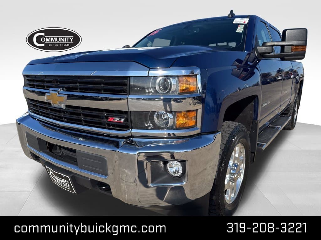2015 Chevrolet Silverado 2500HD LT — photo 1 of 40