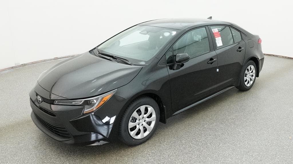 2026 Toyota Corolla LE — photo 1 of 52
