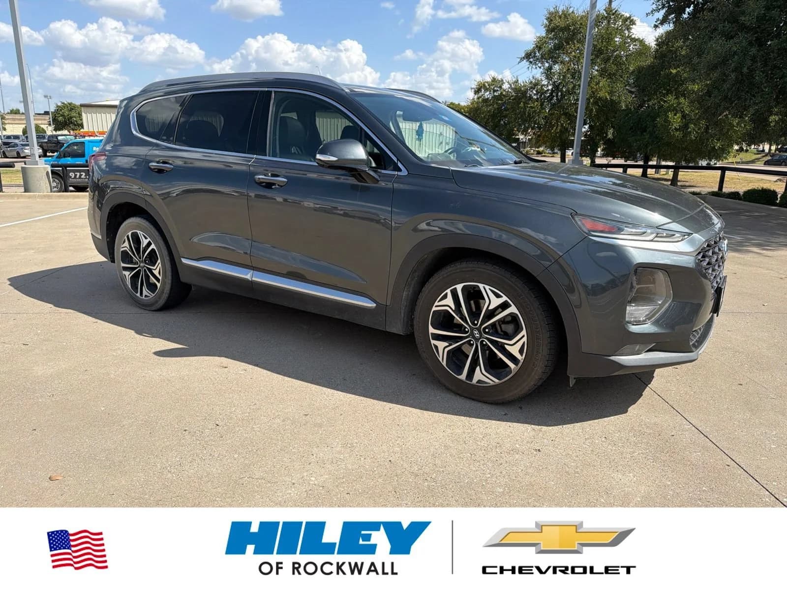 2019 Hyundai Santa Fe Ultimate — photo 1 of 11