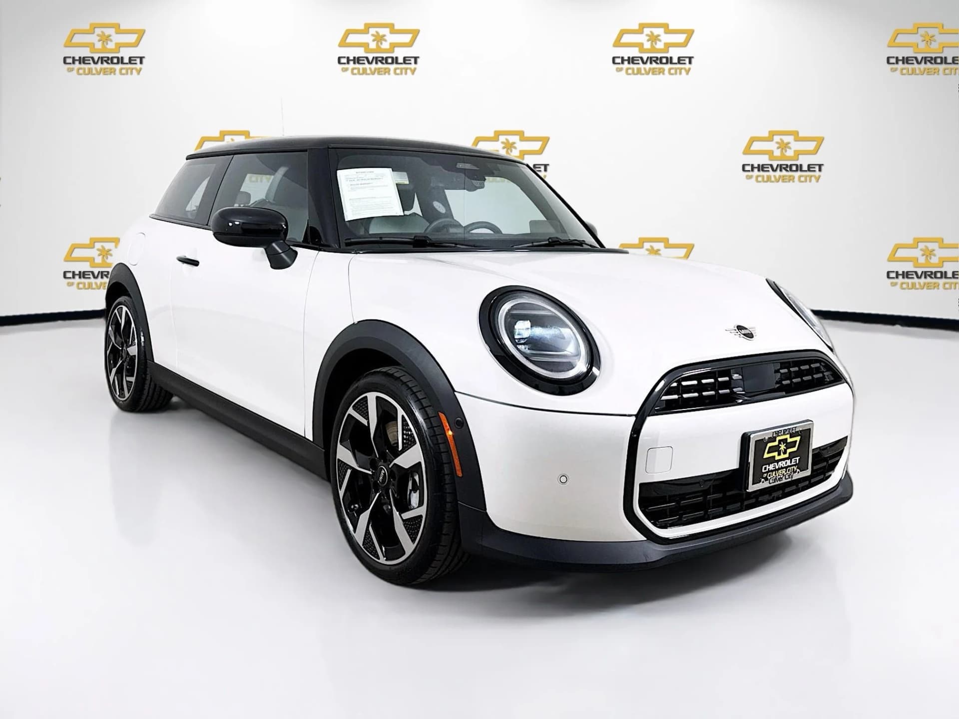 2026 Mini Hardtop 2 Door Cooper Oxford Edition — photo 1 of 33