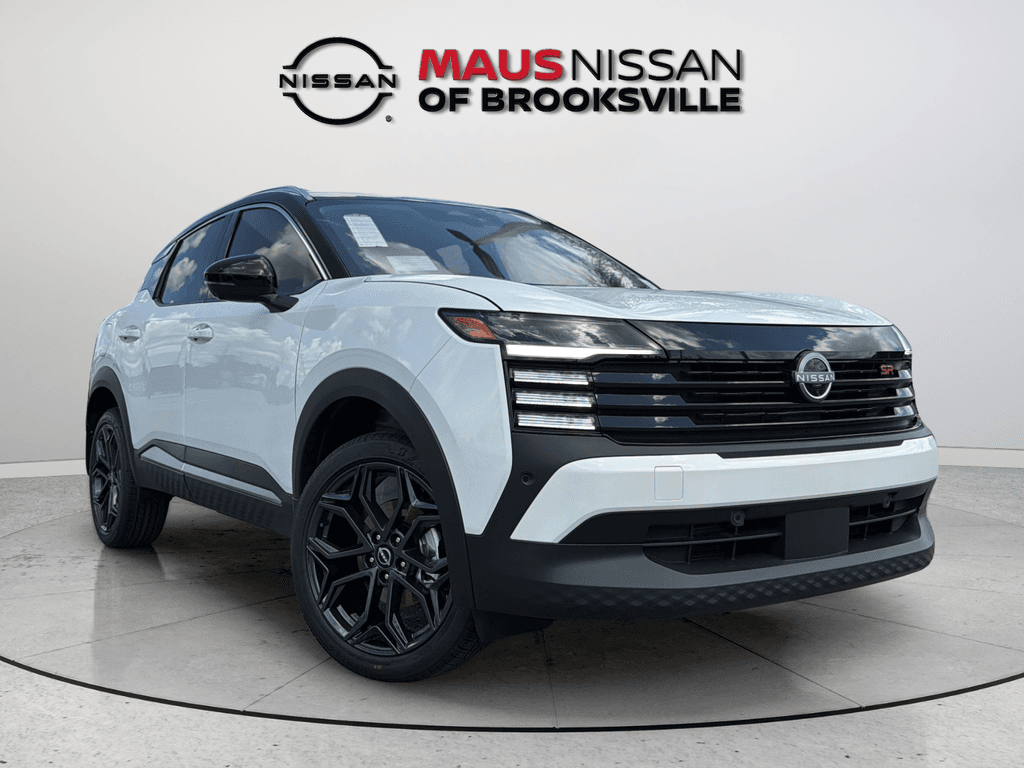 2026 Nissan Kicks SR — photo 1 of 50