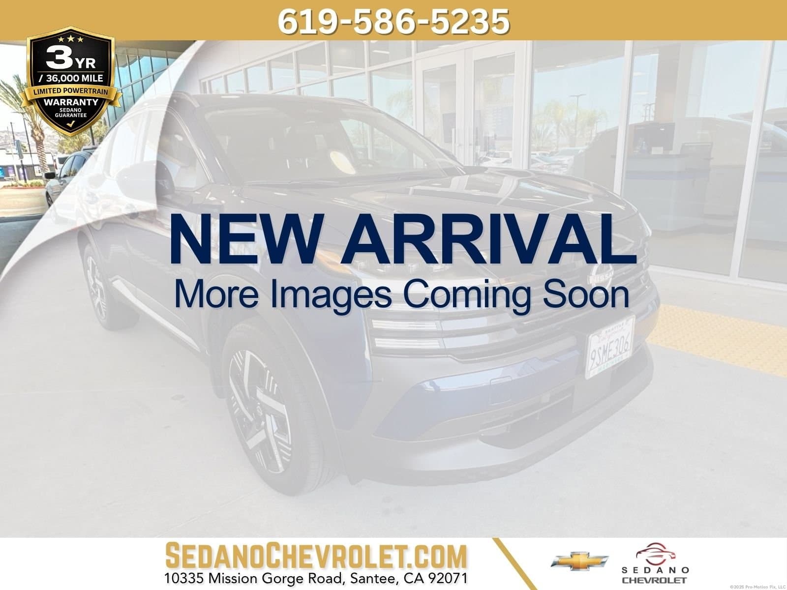 2025 Nissan Kicks SV — photo 1 of 16