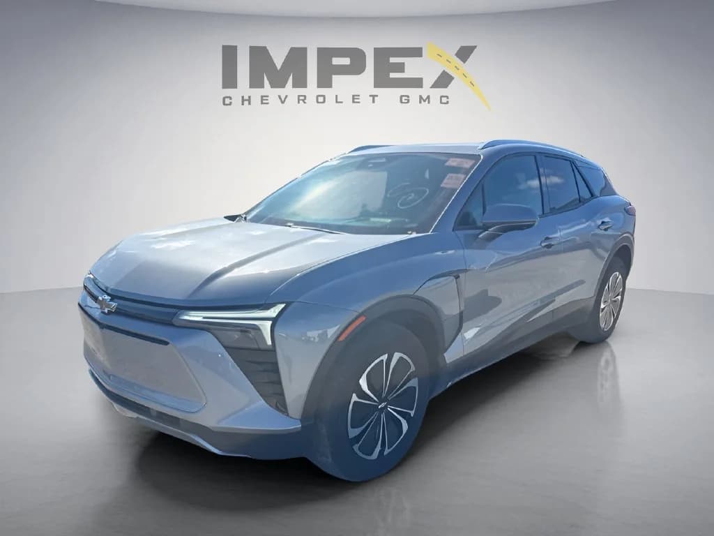 2024 Chevrolet Blazer EV Base — photo 1 of 15