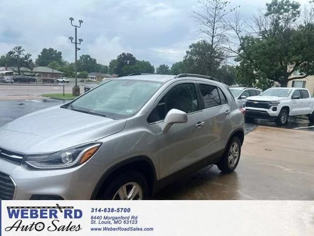 2017 Chevrolet Trax LT — photo 1 of 51