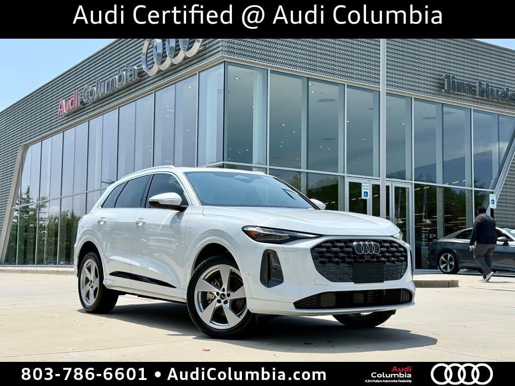 2025 Audi Q5 2.0T Premium Plus — photo 1 of 40