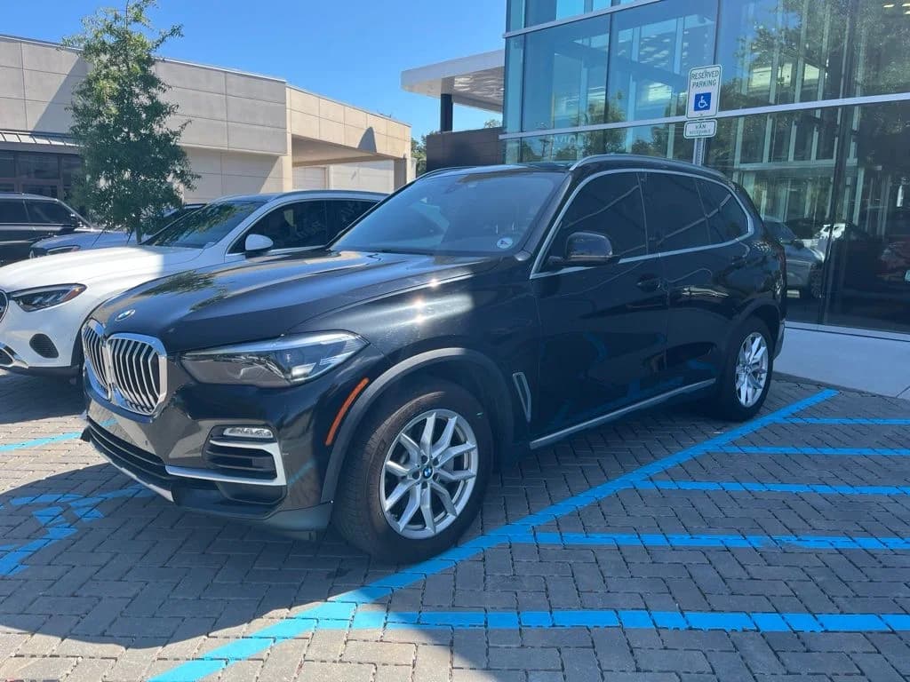 2019 BMW X5 xDrive40i — photo 1 of 13