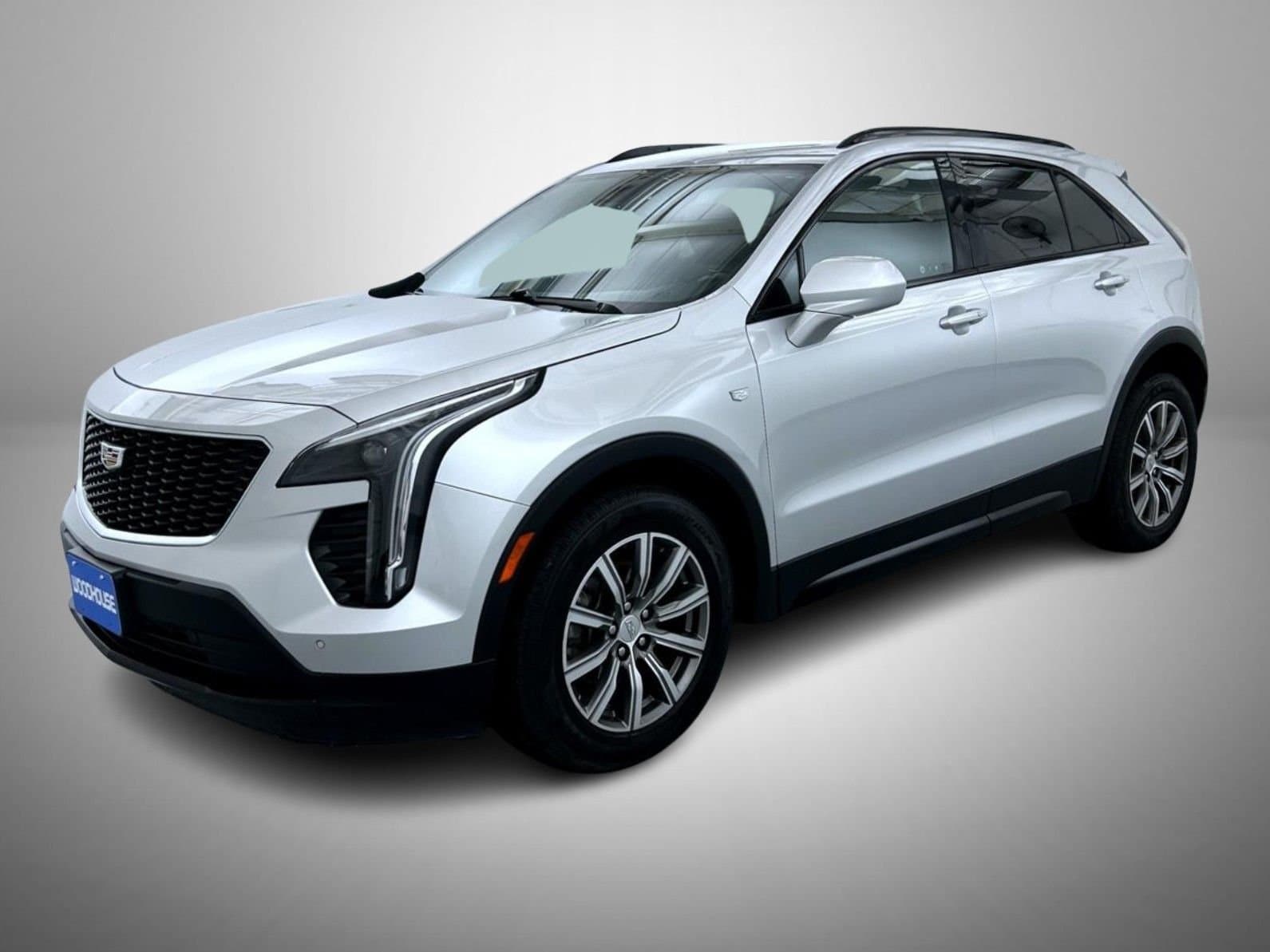 2019 Cadillac XT4 AWD Sport — photo 1 of 38