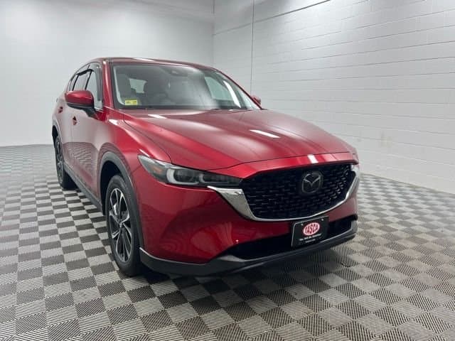 2022 Mazda CX-5 2.5 S Premium Package — photo 1 of 27