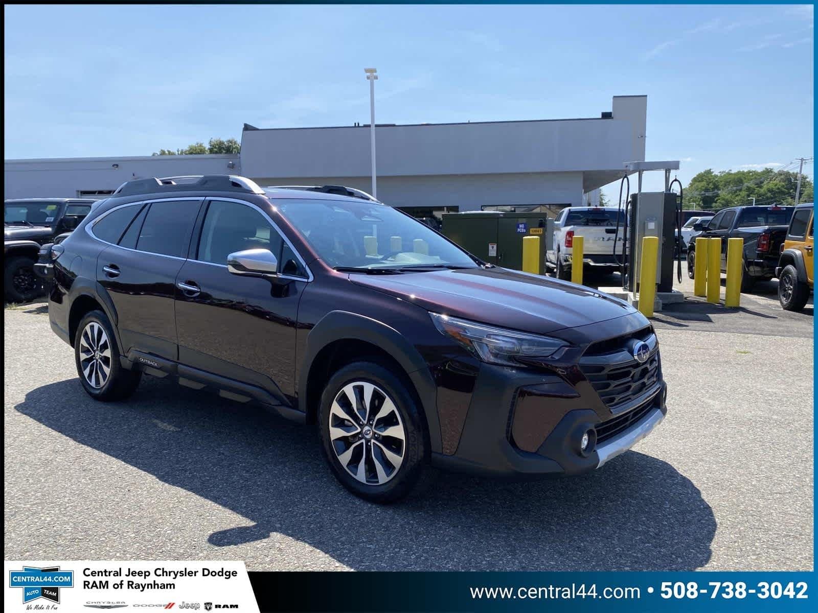 2024 Subaru Outback Touring XT — photo 1 of 34