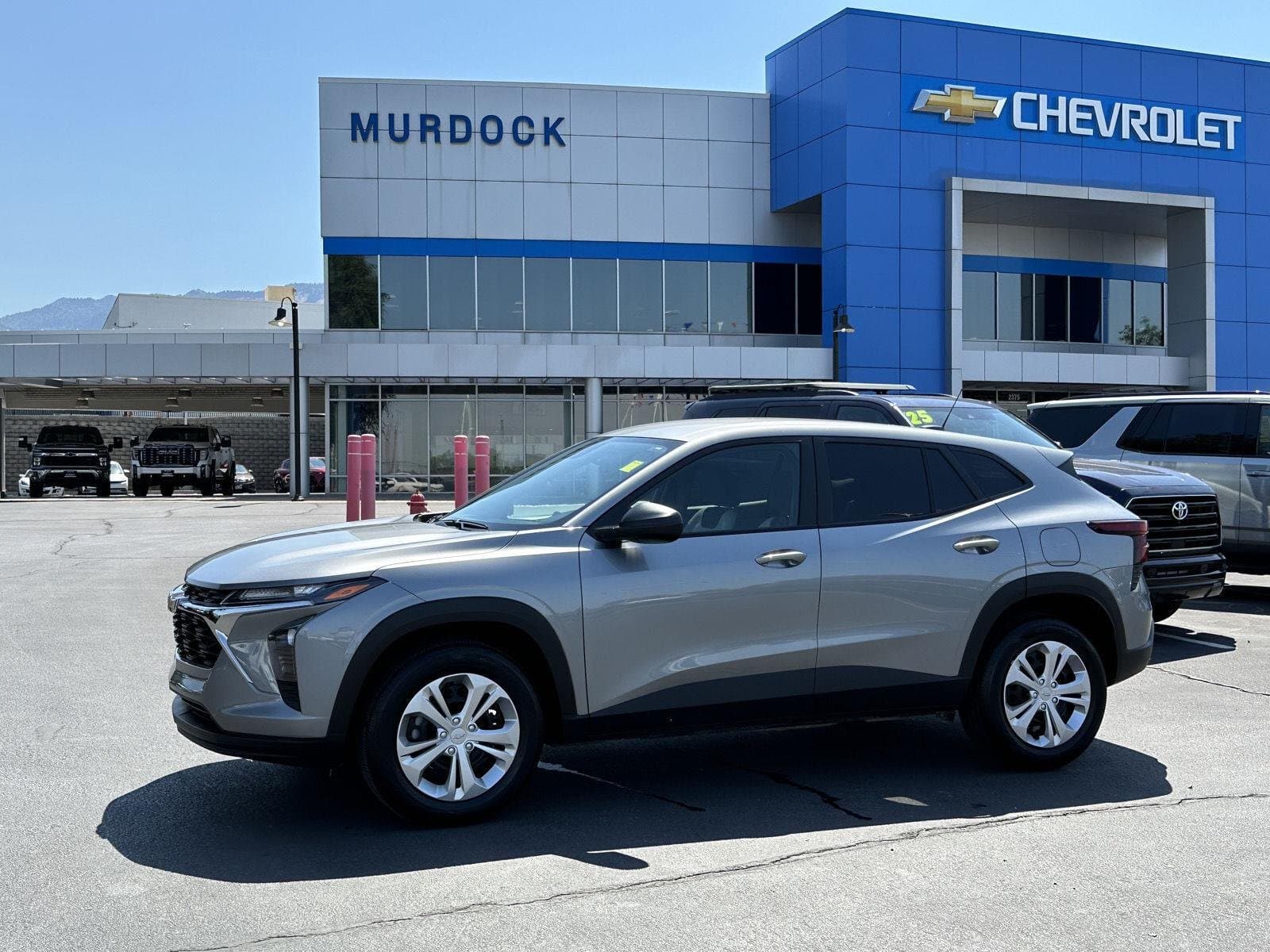 2026 Chevrolet Trax LS — photo 1 of 41