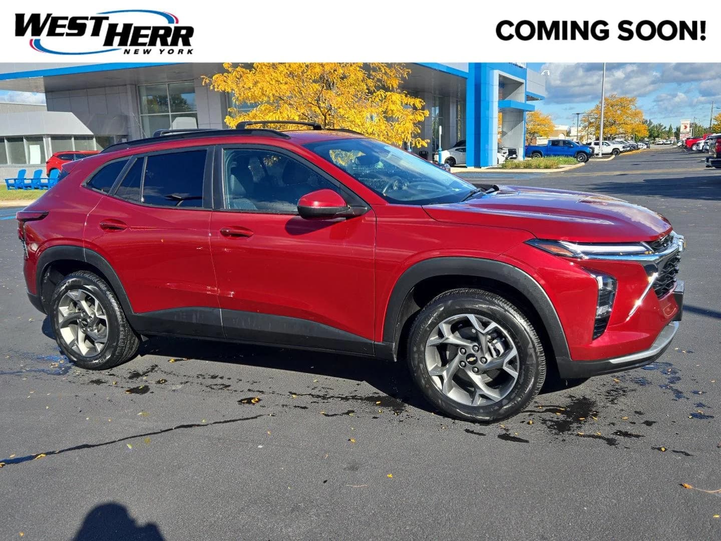 2025 Chevrolet Trax LT — photo 1 of 15