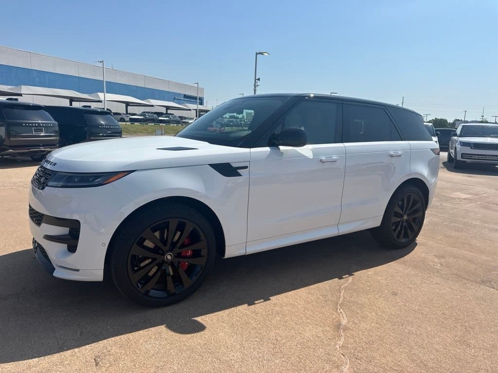 2025 Land Rover Range Rover Sport Dynamic SE — photo 1 of 6