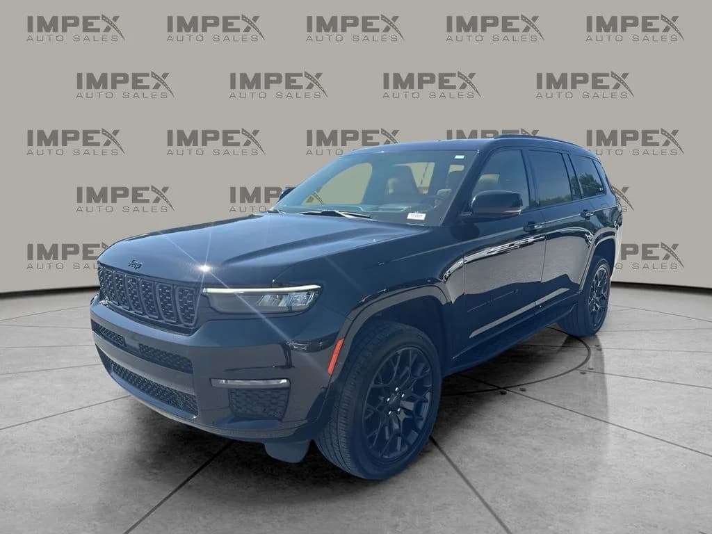 2025 Jeep Grand Cherokee L Summit — photo 1 of 32