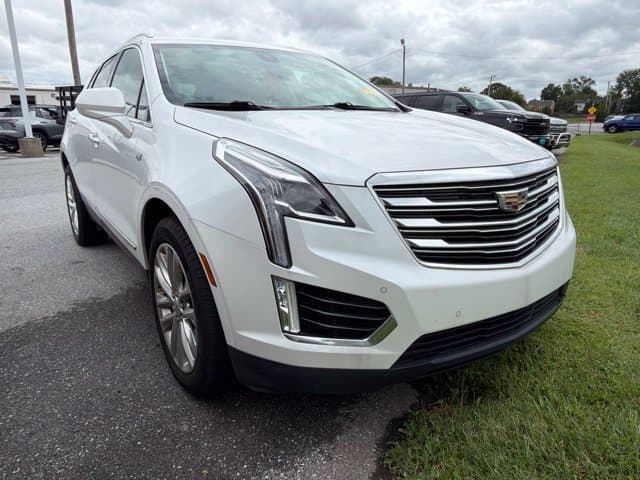 2019 Cadillac XT5 Premium Luxury AWD — photo 1 of 6