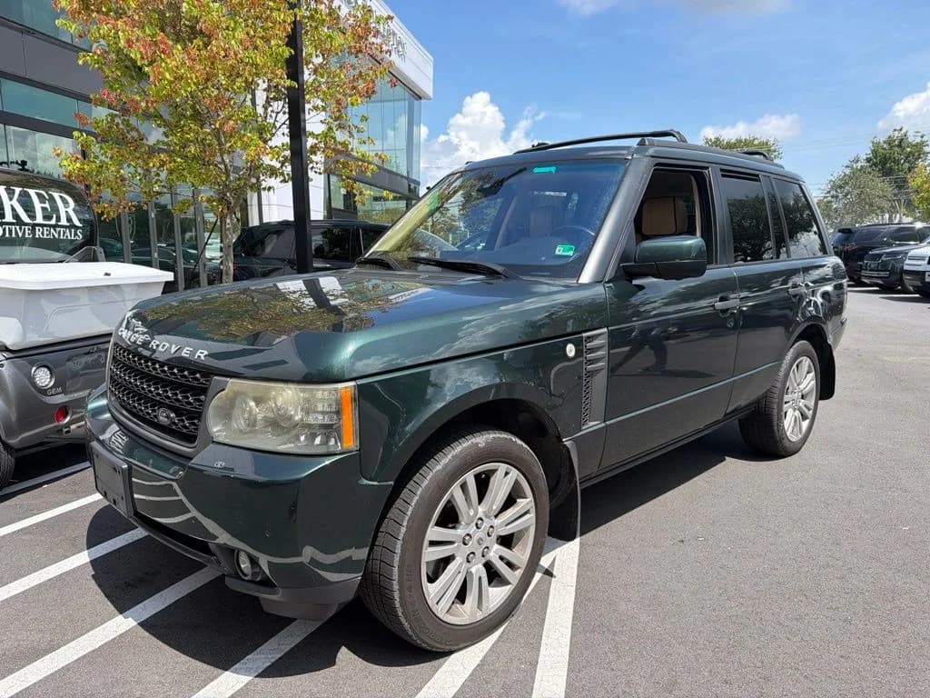 2011 Land Rover Range Rover HSE — photo 1 of 3