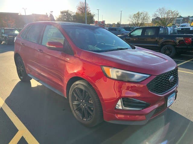 2020 Ford Edge ST Line — photo 1 of 8
